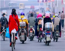 北京擬規定電動自行車須登記上牌方可上路，這事你怎么看？